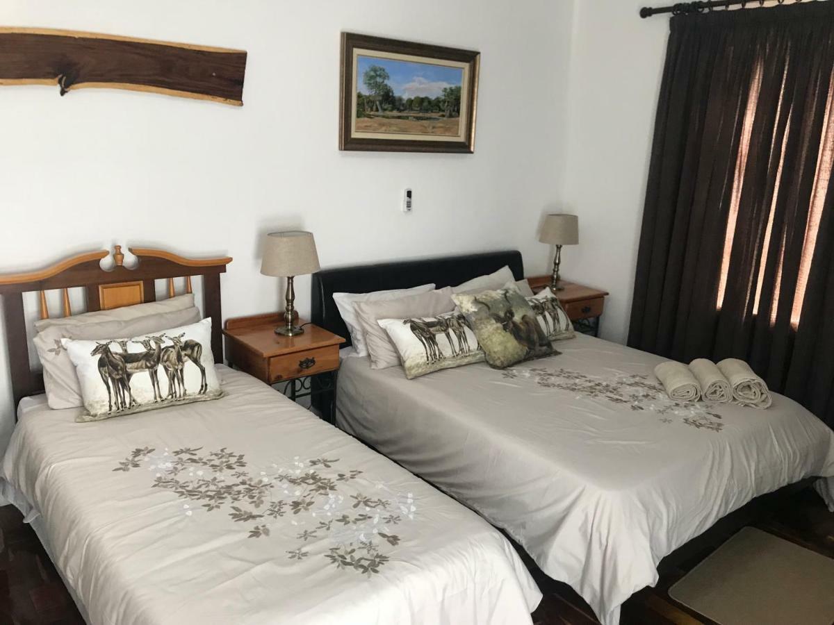 ליידיסמית Towerzicht Guest House מראה חיצוני תמונה