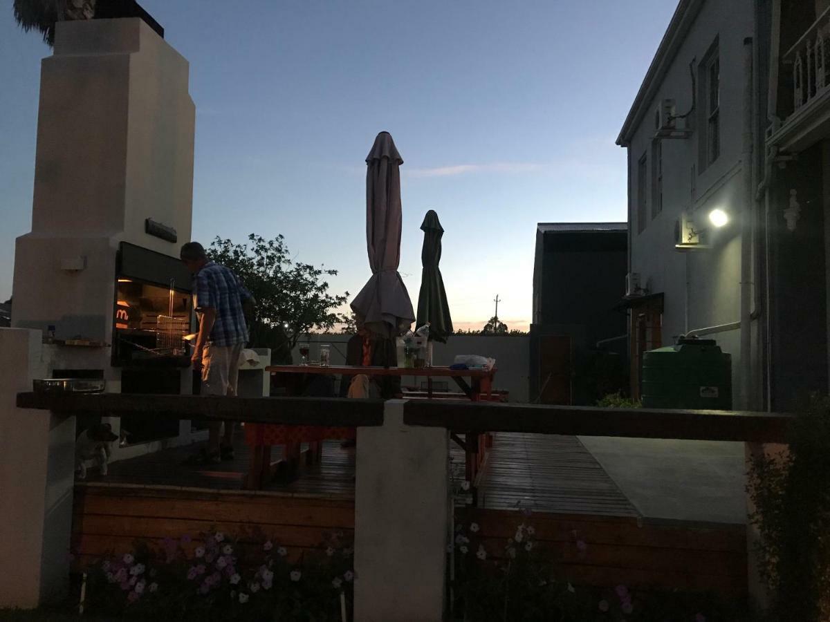 ליידיסמית Towerzicht Guest House מראה חיצוני תמונה