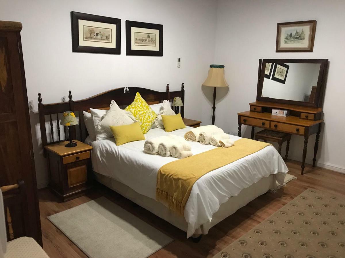 ליידיסמית Towerzicht Guest House מראה חיצוני תמונה