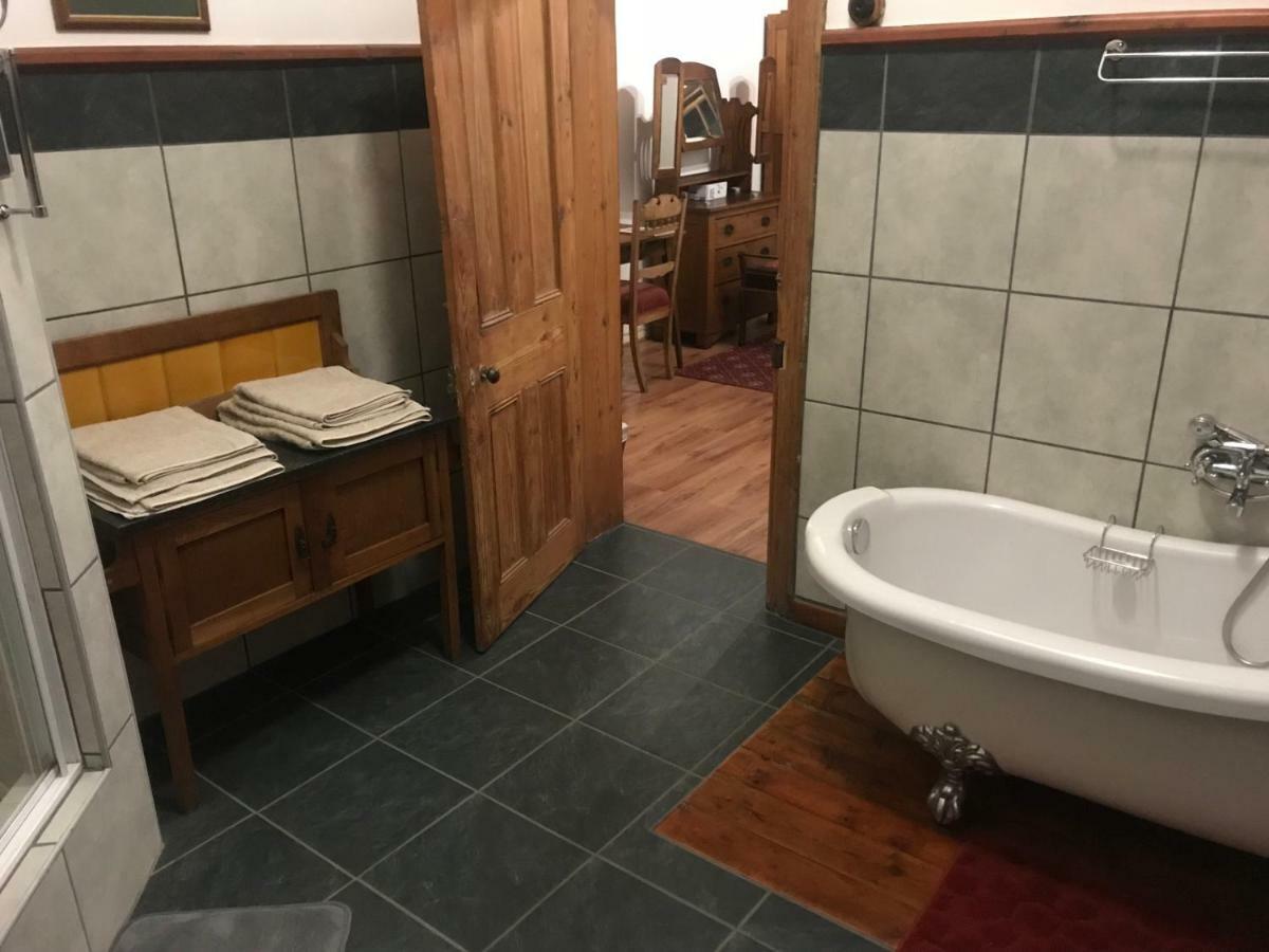 ליידיסמית Towerzicht Guest House מראה חיצוני תמונה